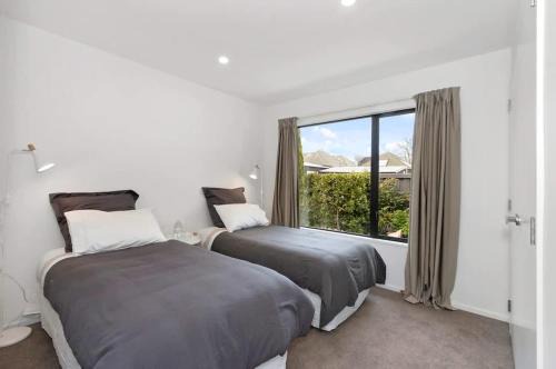 Merivale Apartment | Merivale Village Apartment
