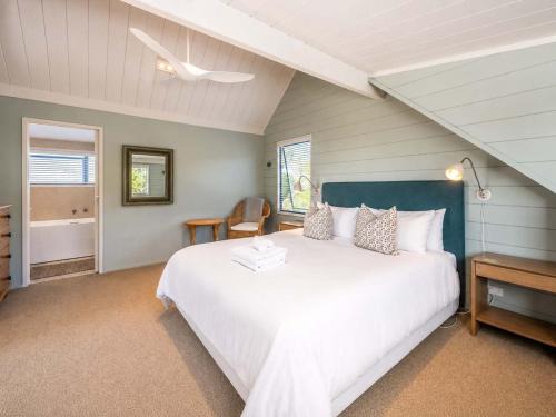 Oneroa House | Headland Views Oneroa