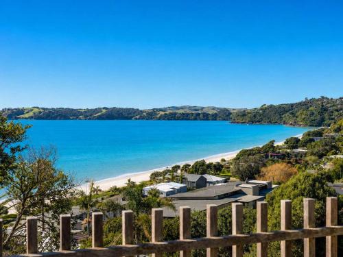 Onetangi Apartment | Wavesong - Stay Waiheke