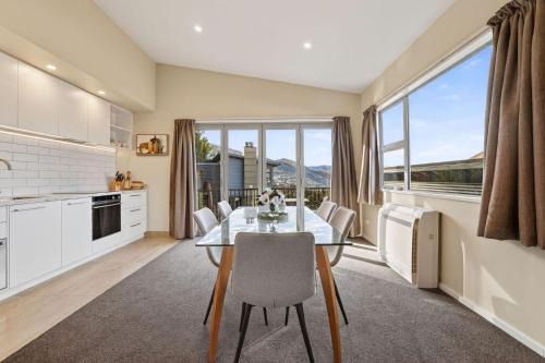 Queenstown Apartment | Alpine 75 Cottage - Queenstown Hill 2 Bed