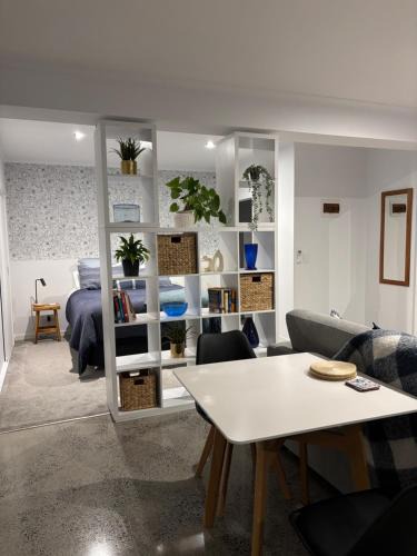 Hamilton Apartment | Location, luxury and stylish comfort