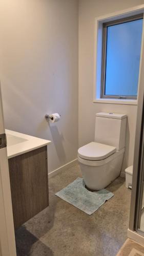 New Plymouth House | Rest & Relax at Ambury