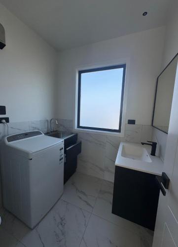 Ramarama House | 2 Bedroom Granny Flat