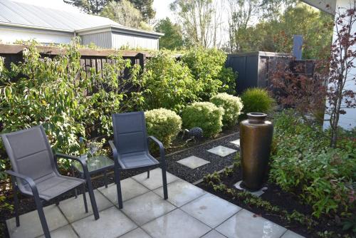 Harewood Apartment | Rojan's Roost
