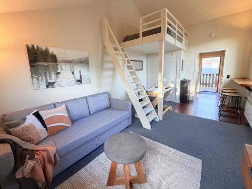 Lake Hayes Apartment | Self Contained Loft Studio at Lake Hayes Queenstown
