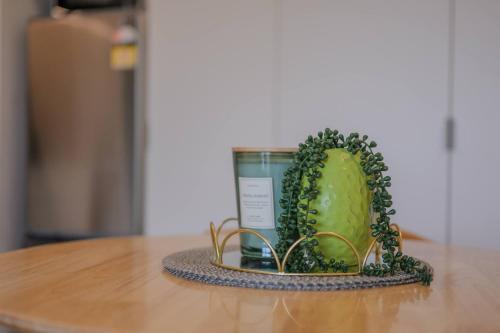 Sydenham Apartment | Sydenham Escape with Patio and Parking