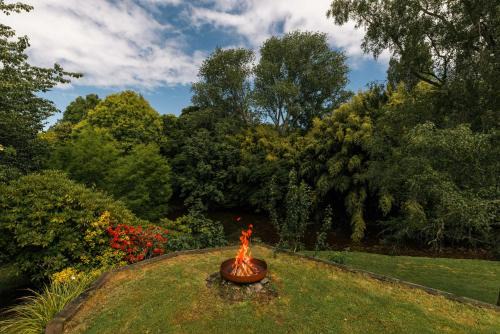 Hamurana Hotel | Hana Lodge