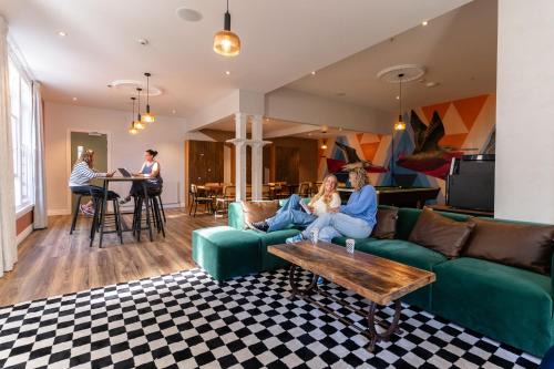 Christchurch City Centre Hostel | Haka House Christchurch