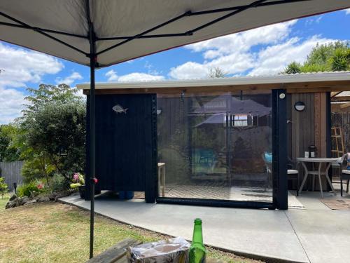 Tutukaka House | Birdsong Bach Whangaumu Bay Tutukaka