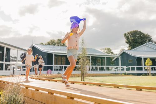 Waitakaruru Resort | Tasman Holiday Parks - Miranda
