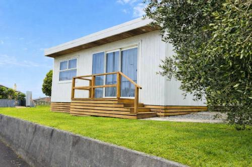 New Plymouth Apartment | Blagdon Close Guesthouse