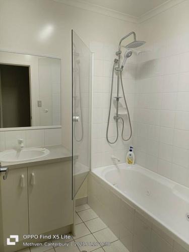 Methven Apartment | Opuke Crash Pad Methven - with mountain views.