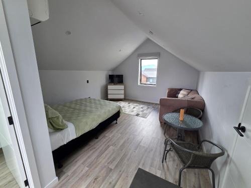 Kawarau Falls Apartment | Great Warm Studio Unit