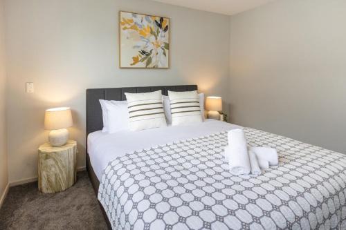 Christchurch City Centre Apartment | From Stadium to Spa in Minutes Best Location