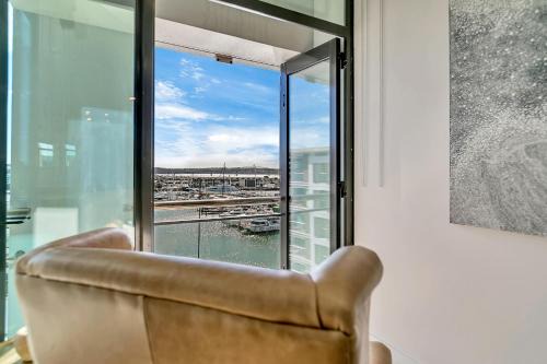 Auckland Central Business District Apartment | The Penthouse