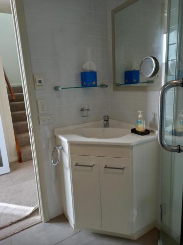 Whakatane Apartment | Apartments at Kohi Point