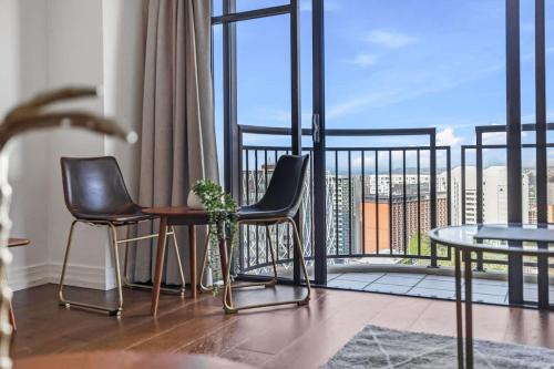 Auckland Central Business District Apartment | Modern 1BR Escape Central Auckland by Zodiak Stays