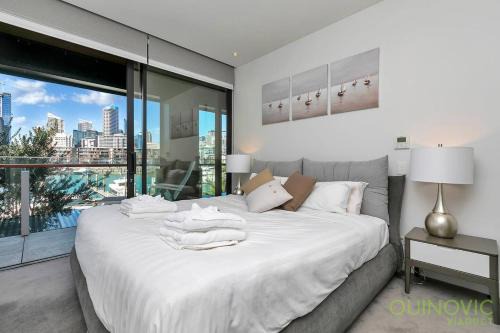 Auckland Central Business District Apartment | QV Stays Waterview Living in Wynyard Quarter 2 Bed