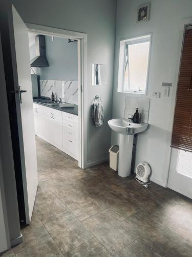 South Bay Apartment | South Bay Rest