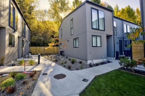 Arthur's Point Apartment | Coronet Peak Alpine Villa 30