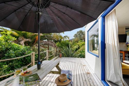 Oakura Villa | Butlers Lane Retreat