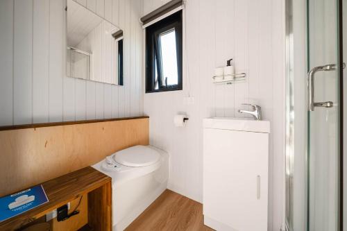 Stratford District House | Avon Cabin by Tiny Away