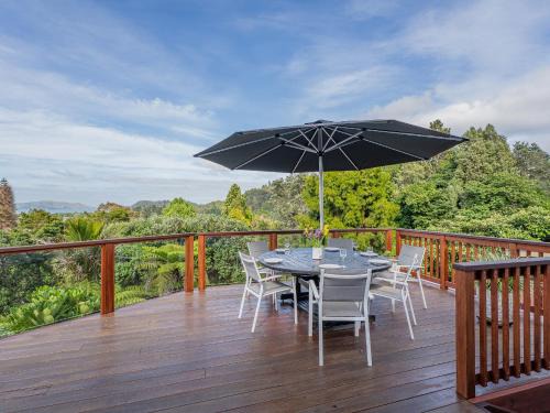 Coromandel House | Coro Harbour View - Coromandel Holiday Home