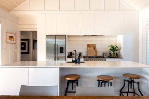 Blackpool House | Blackpool Boathouse - Stay Waiheke