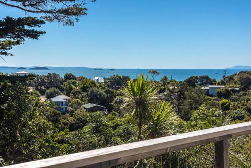 Waiheke Island House | Hekerua Bay Retreat - Stay Waiheke