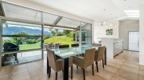 Lower Shotover House | Amberley Retreat