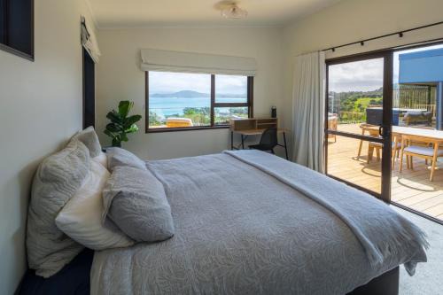 Tutukaka House | Seaviews and a stroll to Whanagaumu bay