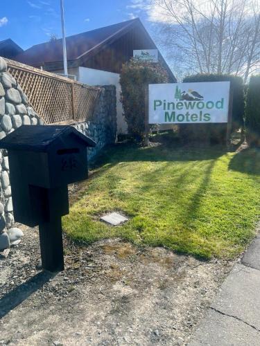 Fairlie Hotel | Pinewood Motels