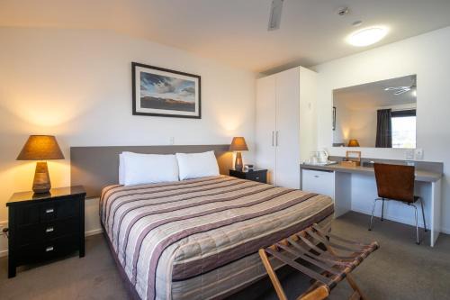 Halswell Hotel | The Halswell