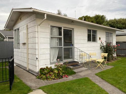 Christchurch Apartment | Cosy Cottage