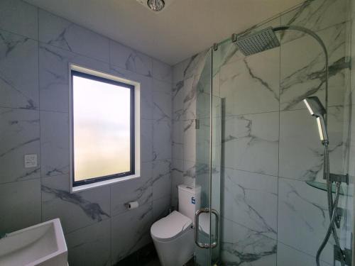 Huapai House | BEHOME - Modern Guest Suite
