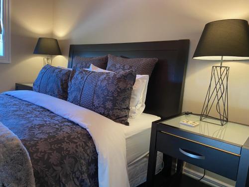 Cambridge Apartment | Sweet Magnolia 1 or 2 BR Suite St Kilda Cambridge with Complimentary Continental Breakfast