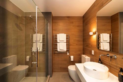 Albany Hotel | Maxim Hotel - Auckland