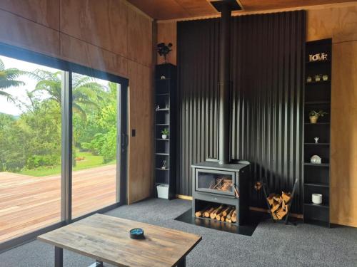 Collingwood House | Modern Comfort in Collingwood - Brand New Holiday Home