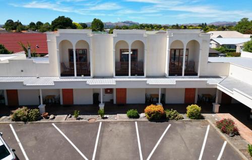 Hastings Hotel | Valdez Motor Lodge