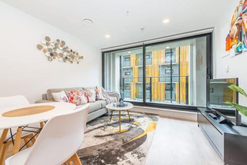 Auckland Central Business District Apartment | Central Stylish Comfy Studio with Swimming Pool