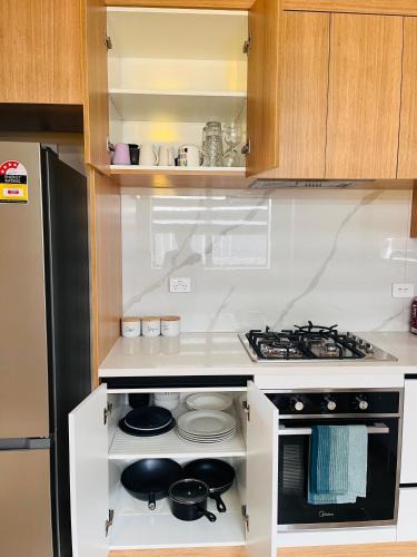Hamilton Apartment | Lovely home, 3 bedrooms 4 beds, Close to hospital