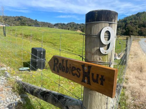 Greymouth Cabin | Robbies Hut