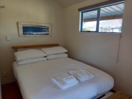 Raglan Hotel | Raglan West Accommodation Units