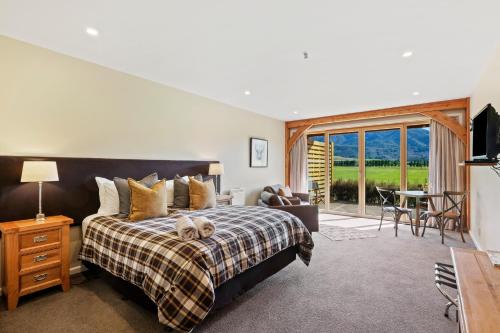 Hanmer Springs Cabin | Hanmer High Country Views