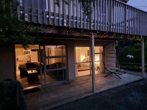 Raglan Hotel | HarbourView Hotel