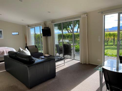 Springlands House | Walnut Block Cottages