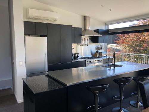 Fernhill House | Remarkable Escape Breathtaking Views with Hot Tub