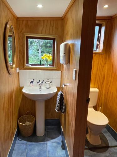 Raetihi Cabin | Hopewell Lodge