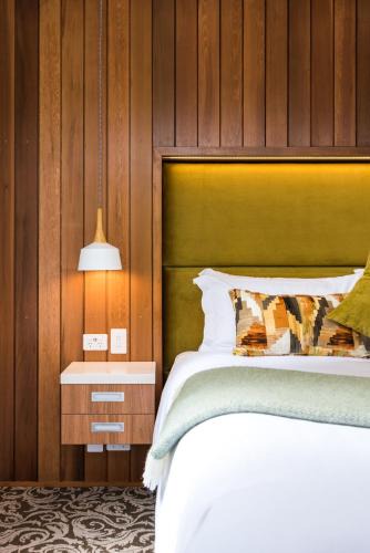 Franz Josef Glacier Hotel | Rainforest Deluxe