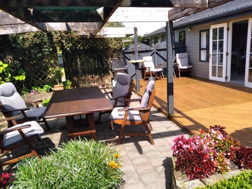 Westport Bed & Breakfast | Carters Beach Bed and Breakfast
